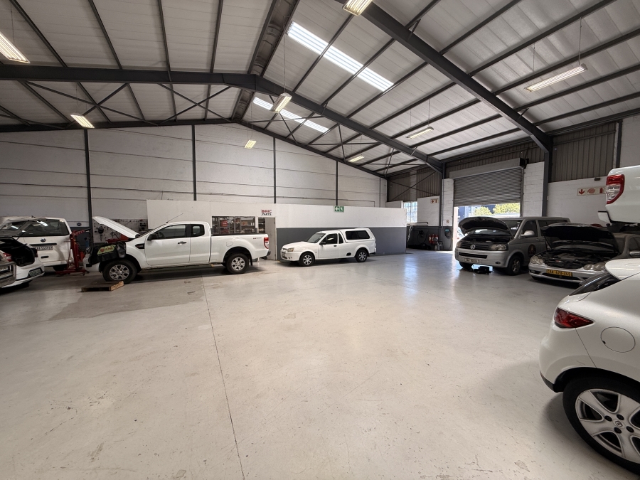 To Let commercial Property for Rent in Rivergate Western Cape